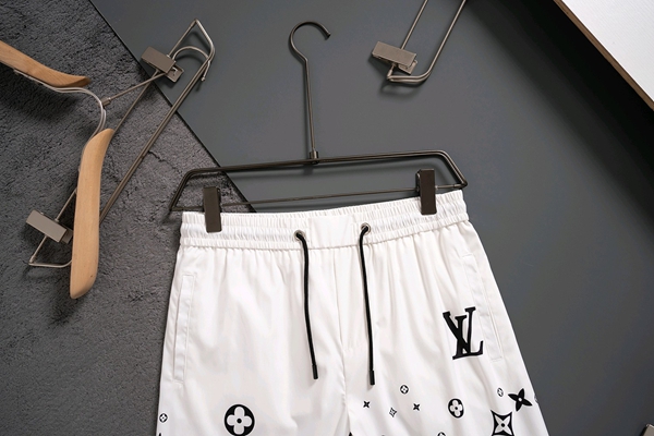 ブランドハーフパンツ側面デザイン